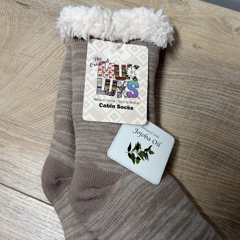 MUK LUKS Womens Cabin Socks Size S/M 6-8 Fair Isle Jojoba Infused Lined NWT